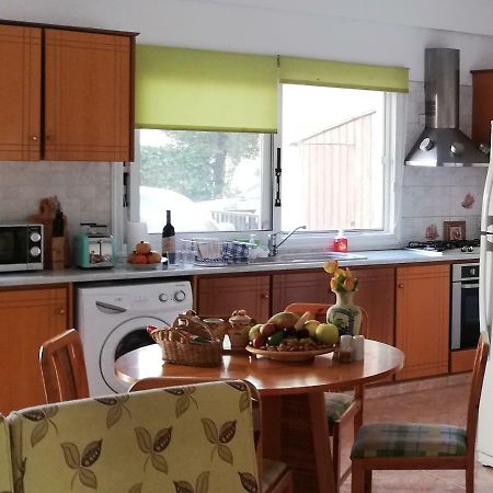 Chriselina Gottage Apartment Paphos Exterior photo