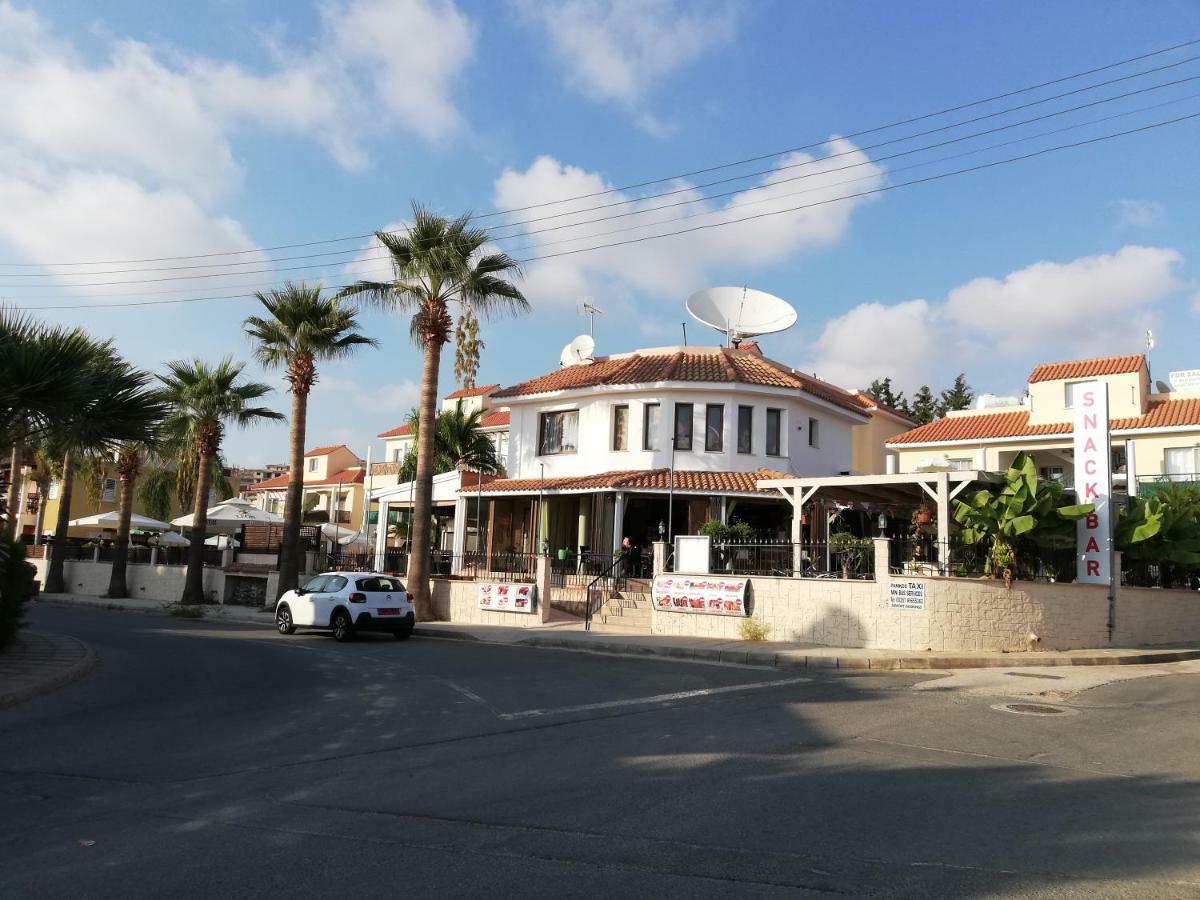 Chriselina Gottage Apartment Paphos Exterior photo